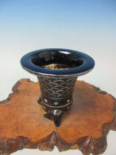 画像1: Ｈ-2　京楽焼　新品　「華作 プラチナ太鼓加茂黒 青海波」　万年青鉢　3.5号 (1)