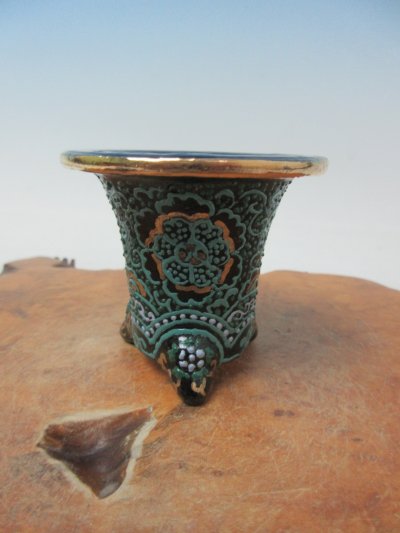 画像1: Ｈ-28　京楽焼　新品　「ミニ鉢　梅花作　唐草古代模様」　万年青鉢　2.0号