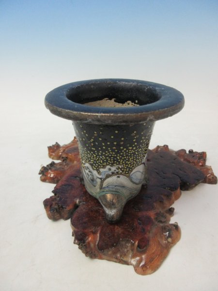 画像1: Ｈ-35　京楽焼　古鉢　「加茂黒 波飛沫」　美術鉢　3.3号 (1)