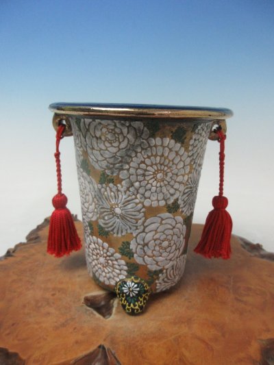 画像2: Ｈ-75　京楽焼　新古品　「愛楽園製 華作 加茂黒 金地白牡丹 B」　蘭鉢　3.3号